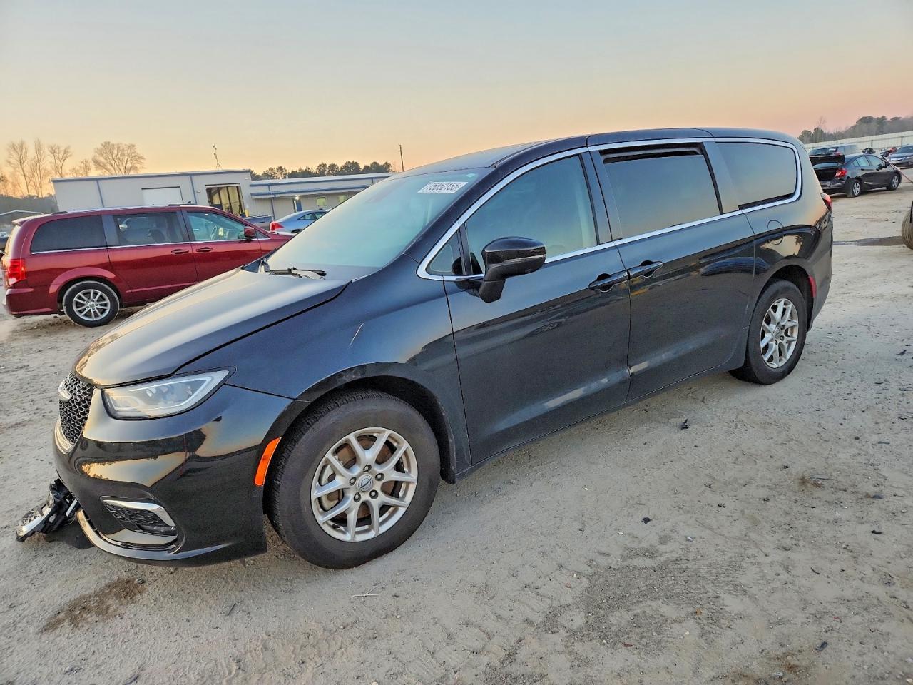 2023 CHRYSLER Pacifica