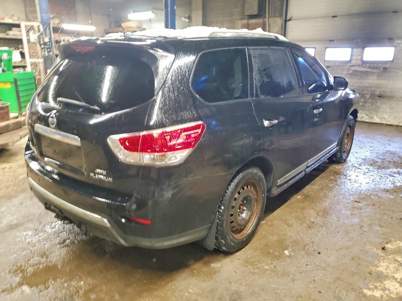 2014 NISSAN PATHFINDER