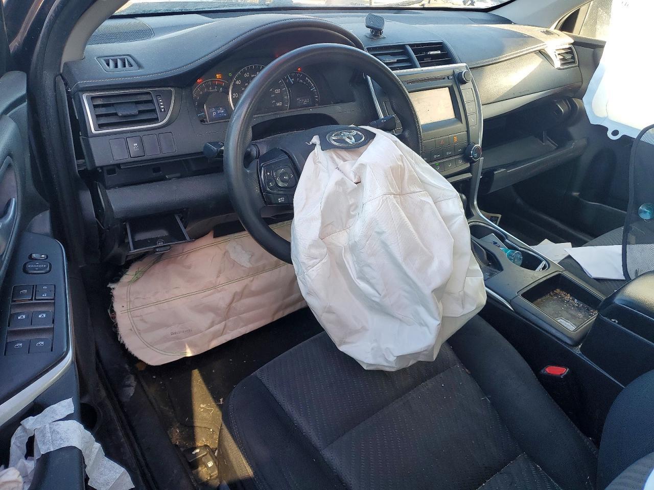 2015 TOYOTA CAMRY