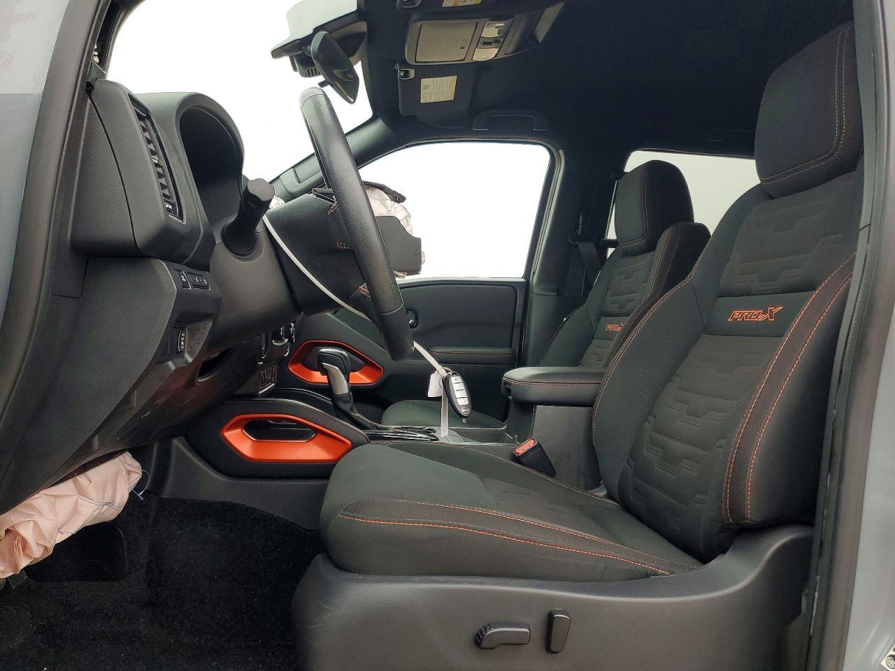 2022 NISSAN Frontier