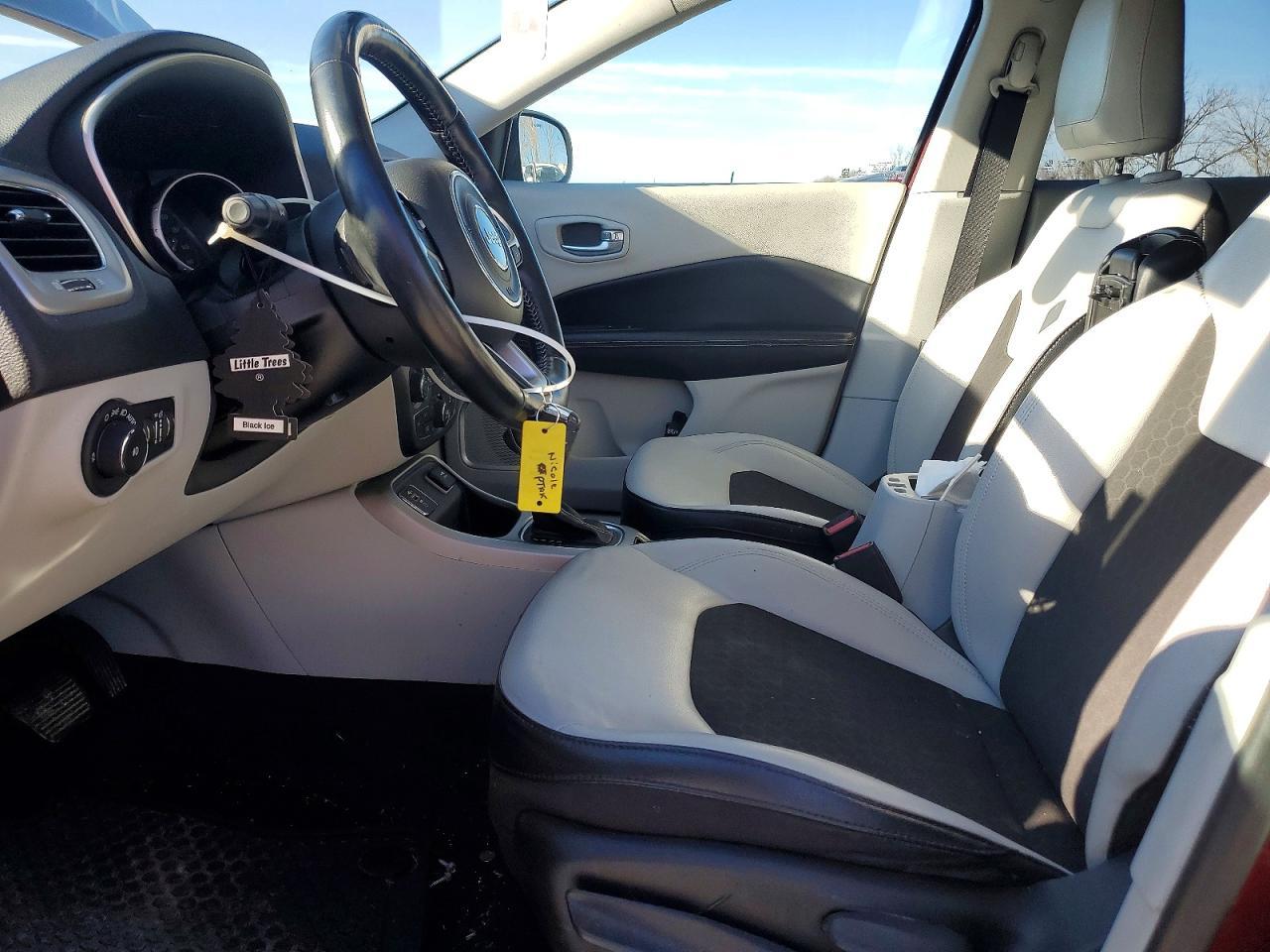 2020 JEEP Compass
