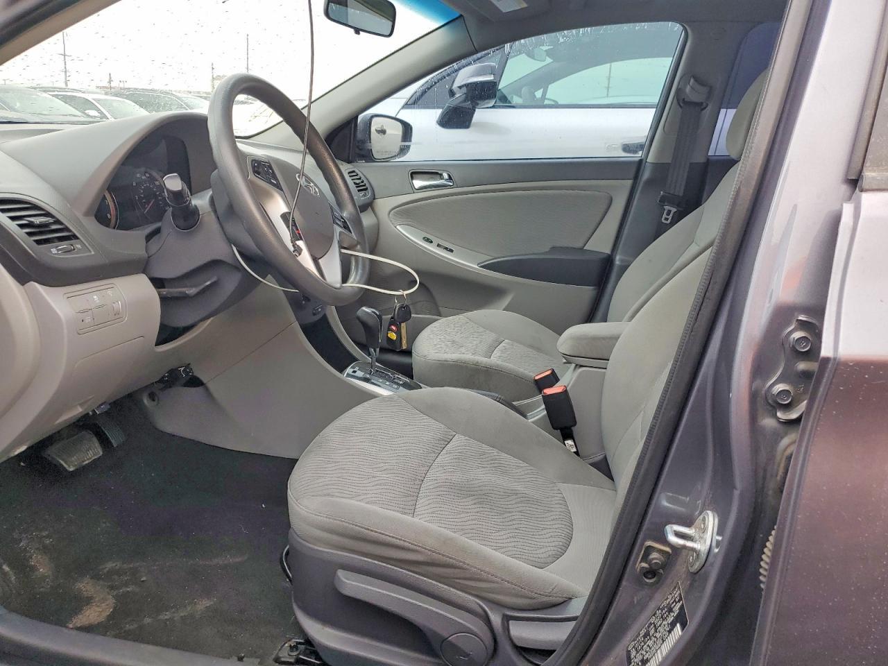 2014 HYUNDAI ACCENT