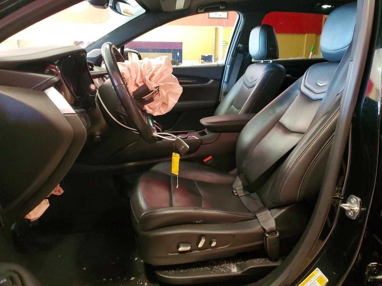 2023 CADILLAC XT5