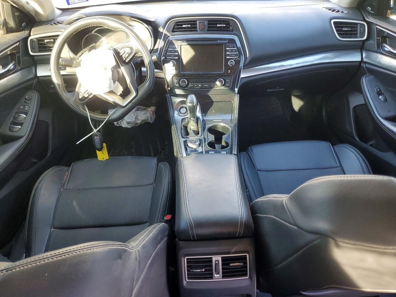 2019 NISSAN Maxima