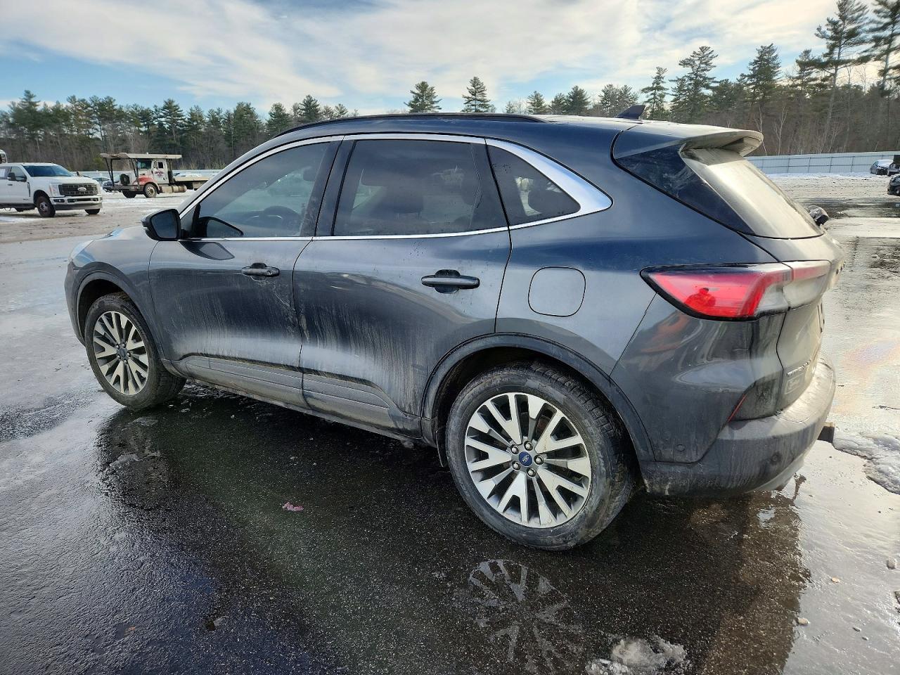 2020 FORD ESCAPE