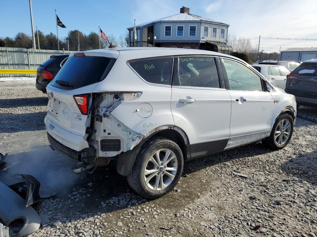 2019 FORD ESCAPE
