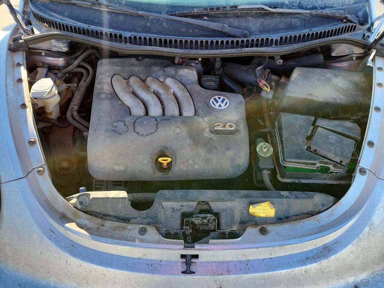 2000 VOLKSWAGEN Beetle