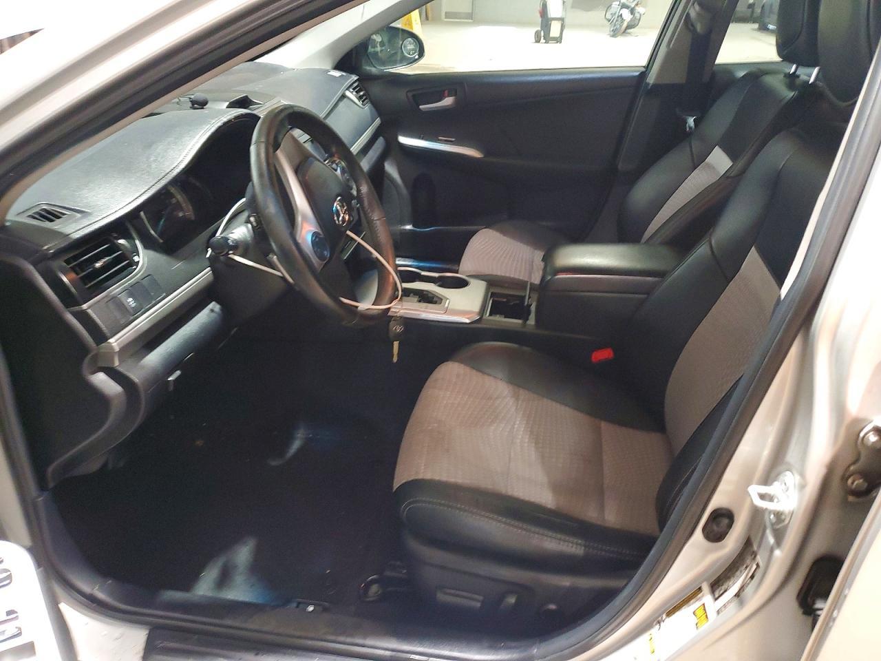 2012 TOYOTA CAMRY