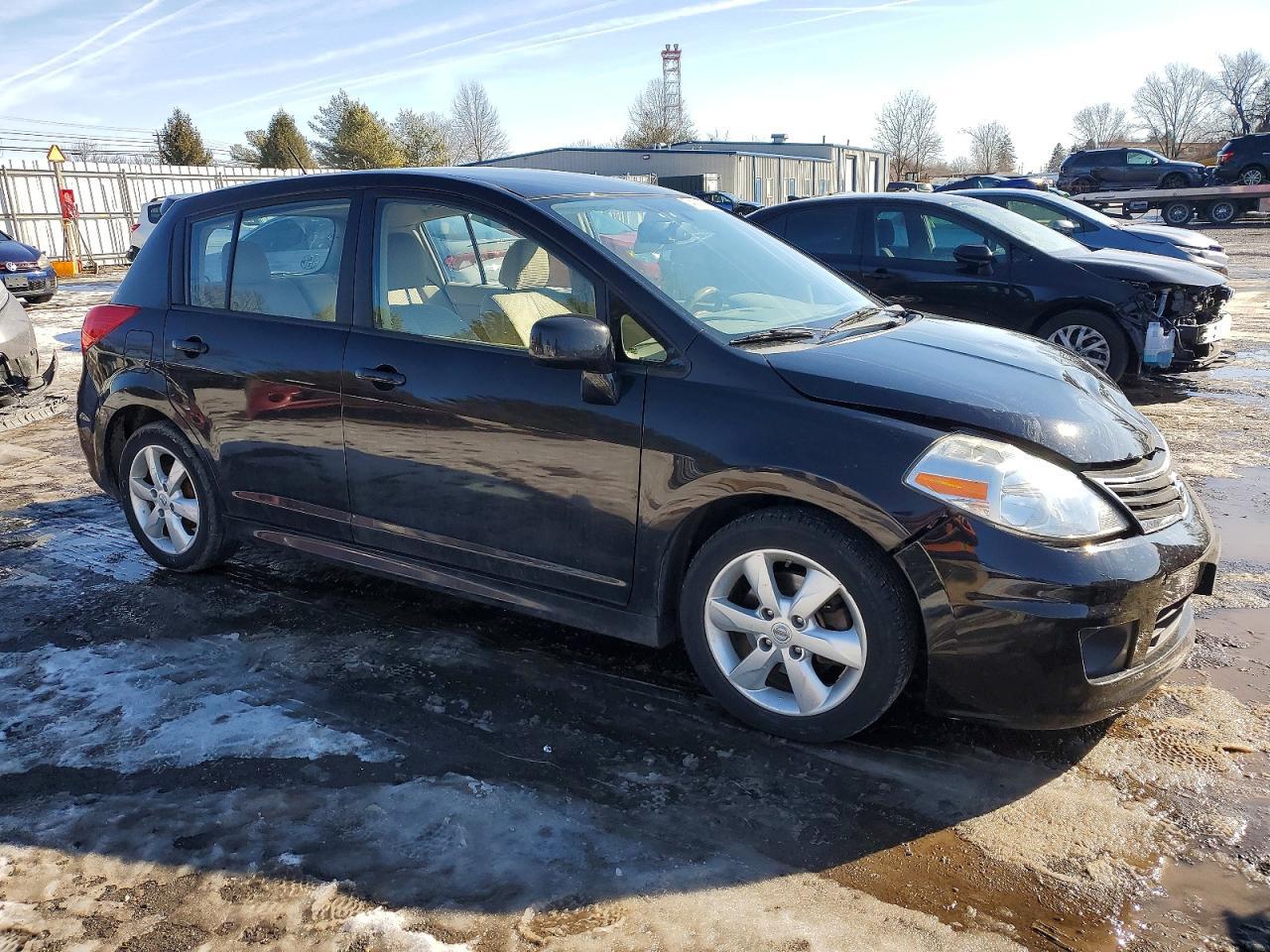 2012 NISSAN VERSA