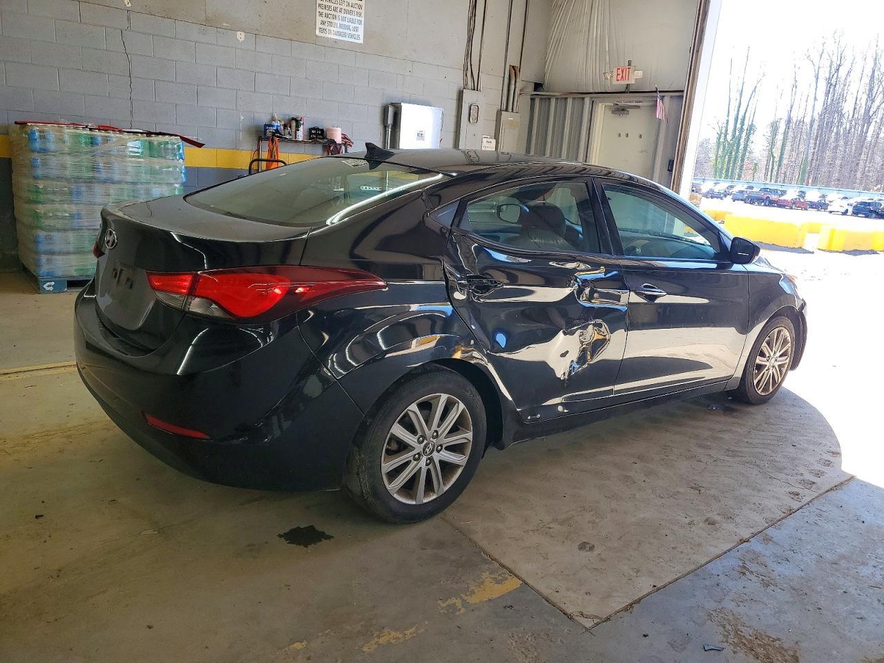 2016 HYUNDAI ELANTRA