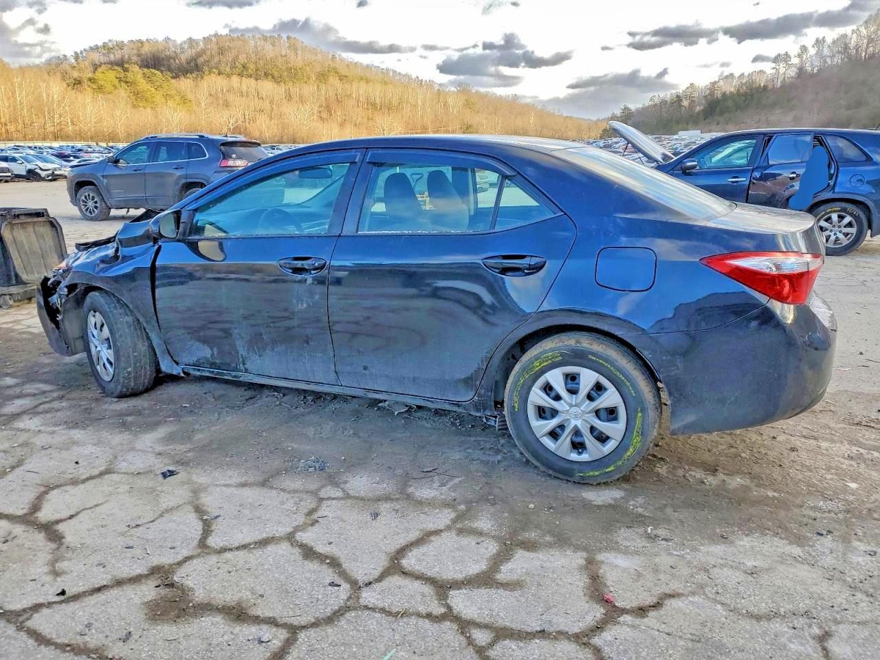 2014 TOYOTA COROLLA
