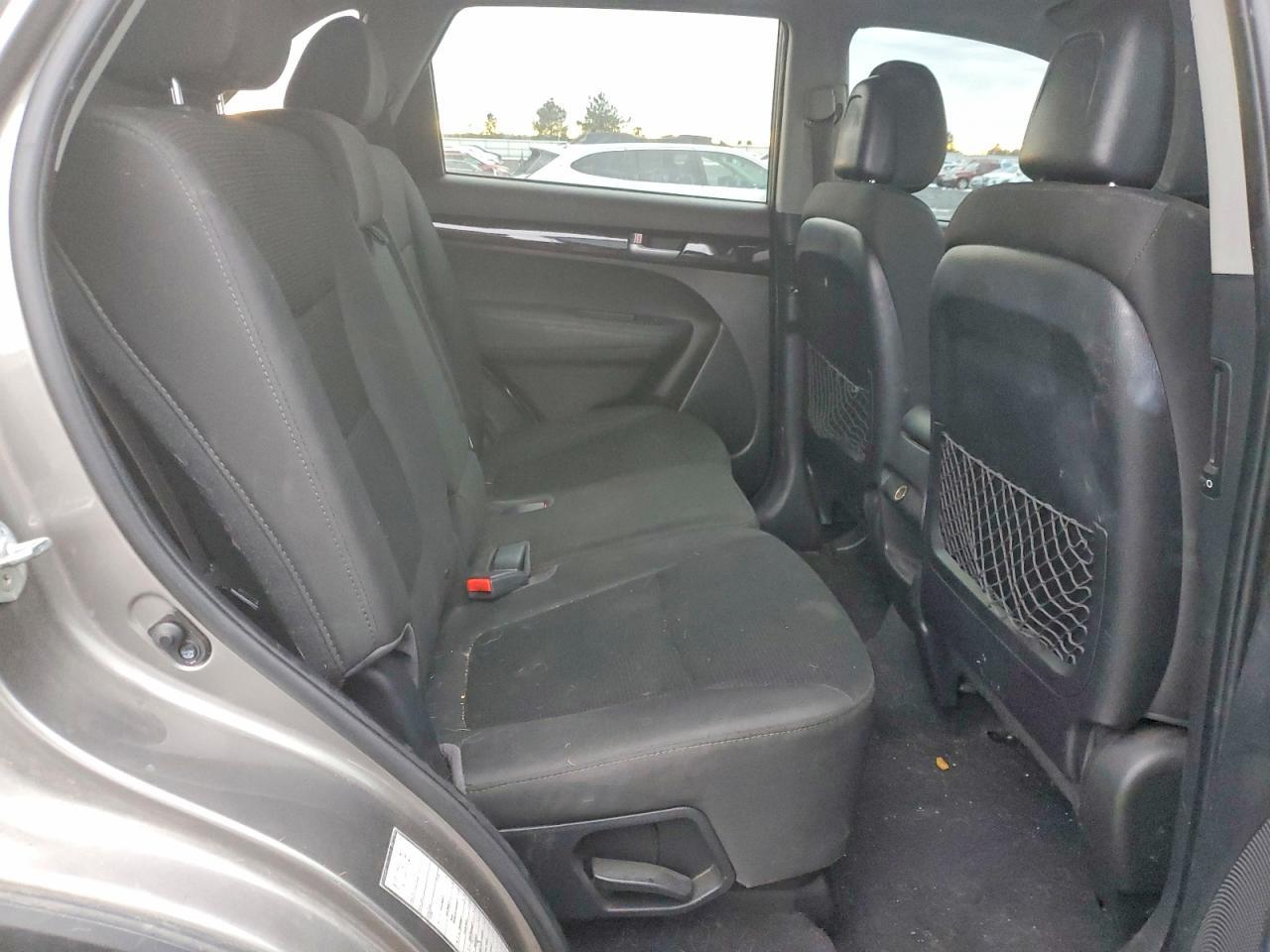 2015 KIA SORENTO