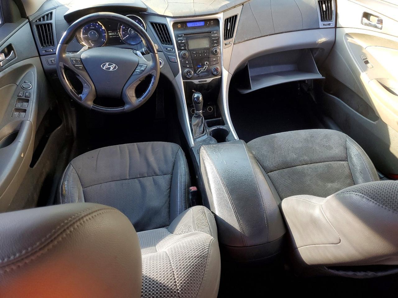 2013 HYUNDAI SONATA