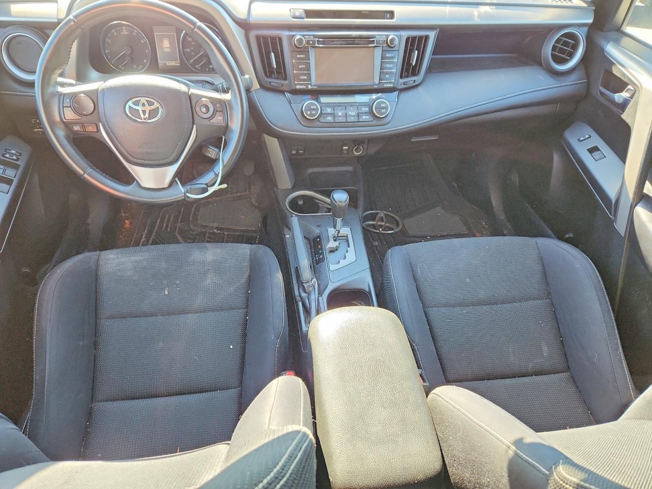 2016 TOYOTA RAV4