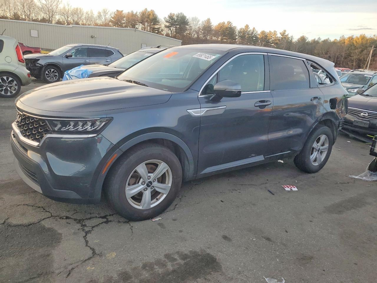 2022 KIA SORENTO