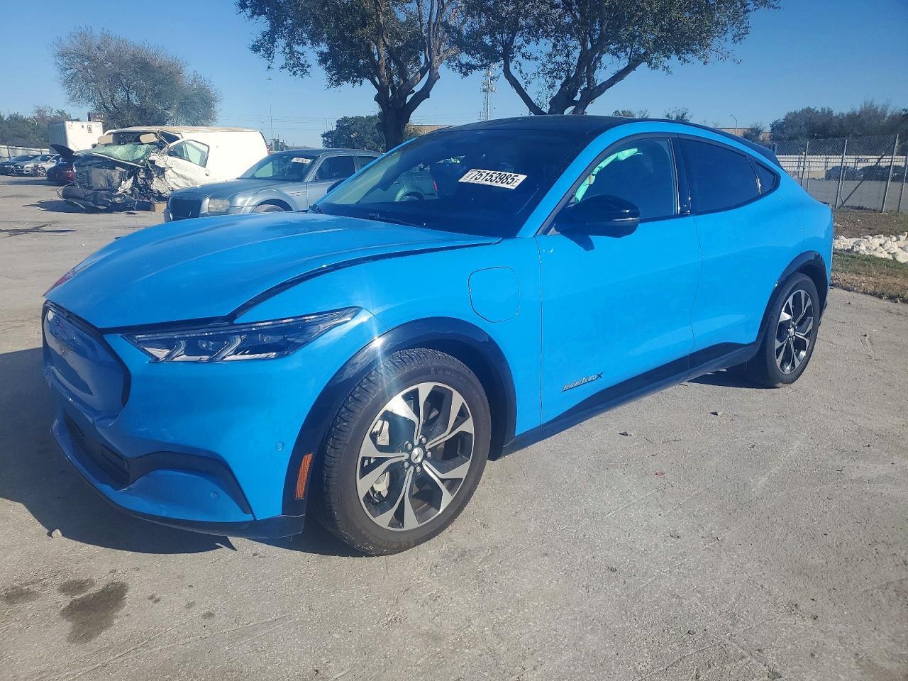 2022 FORD Mustang Mach-E