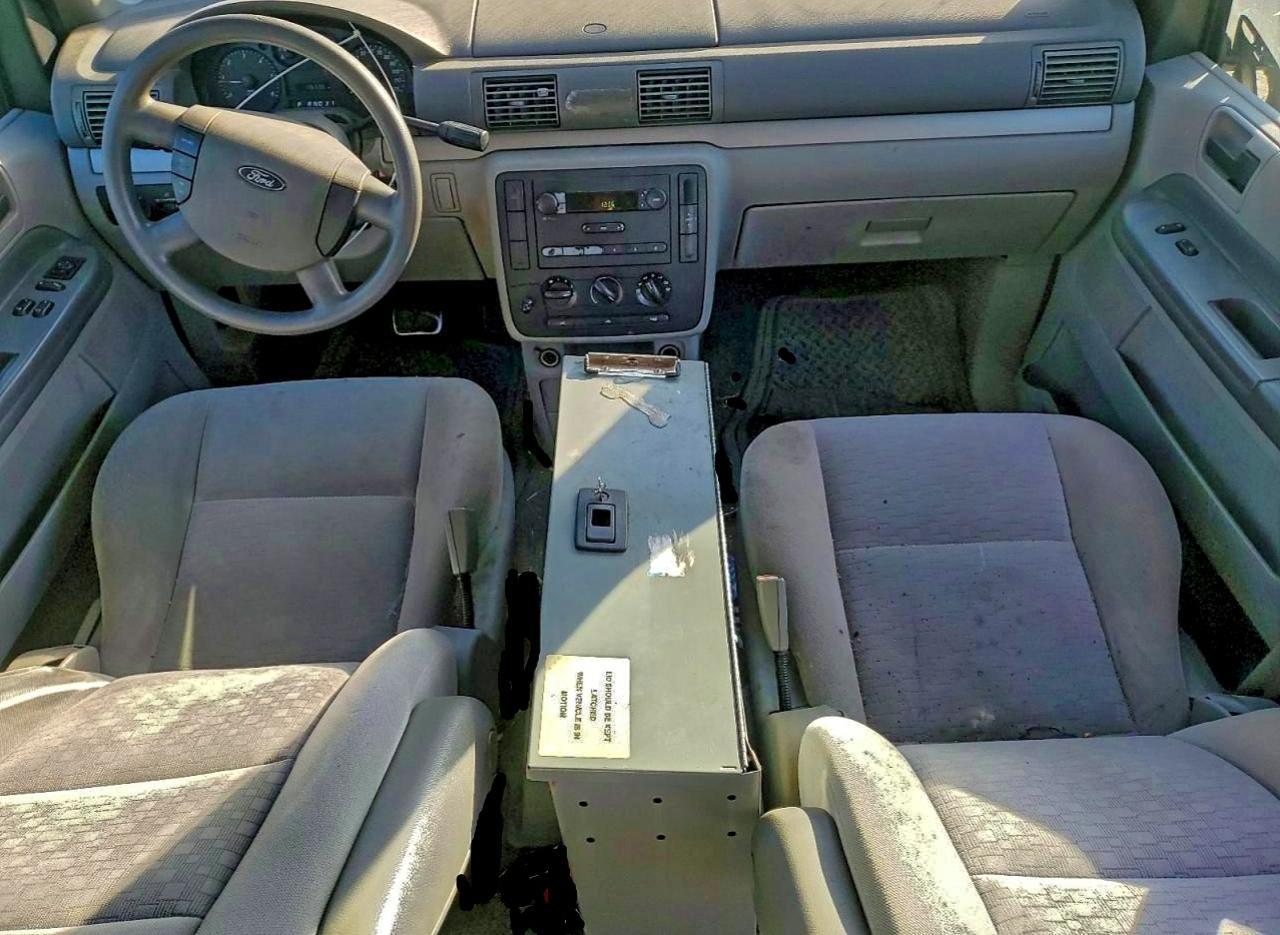 2005 FORD Freestar