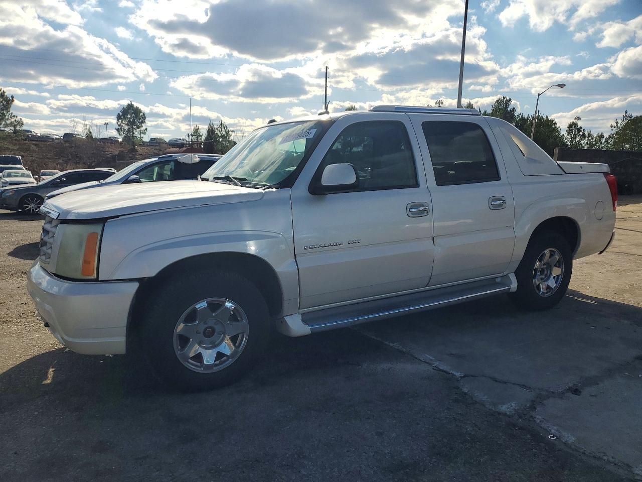 2004 CADILLAC Escalade EXT