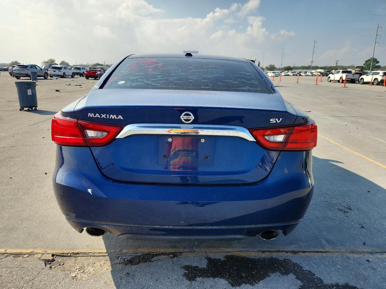 2017 NISSAN Maxima