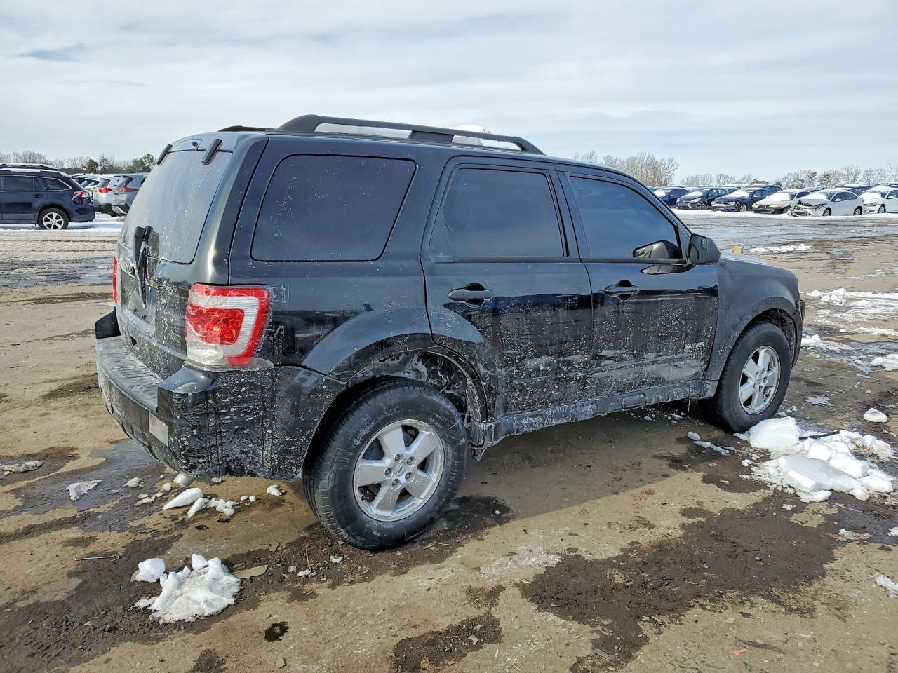 2010 FORD ESCAPE
