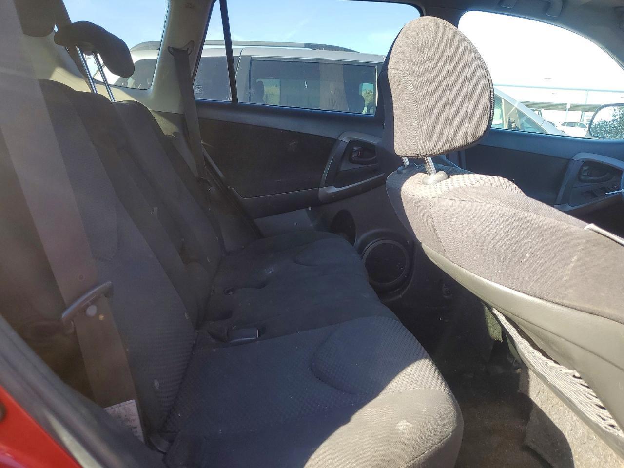 2006 TOYOTA RAV4