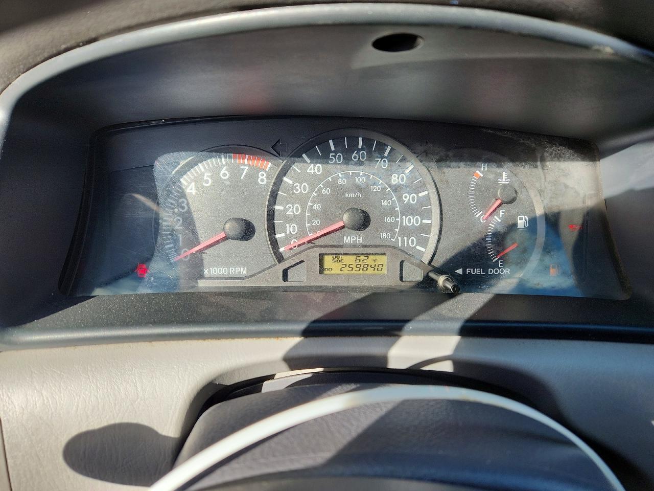 2003 TOYOTA COROLLA