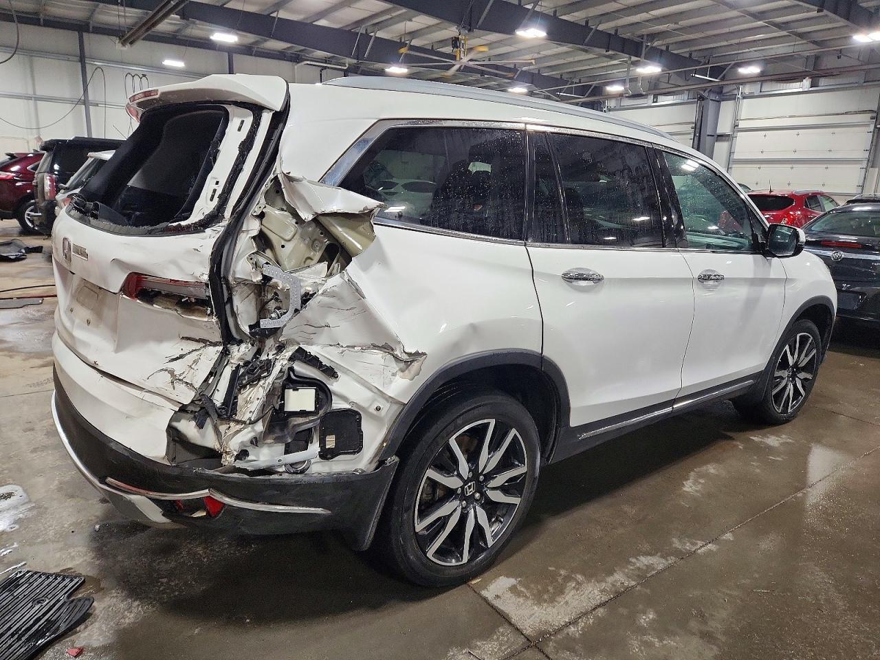 2022 HONDA PILOT