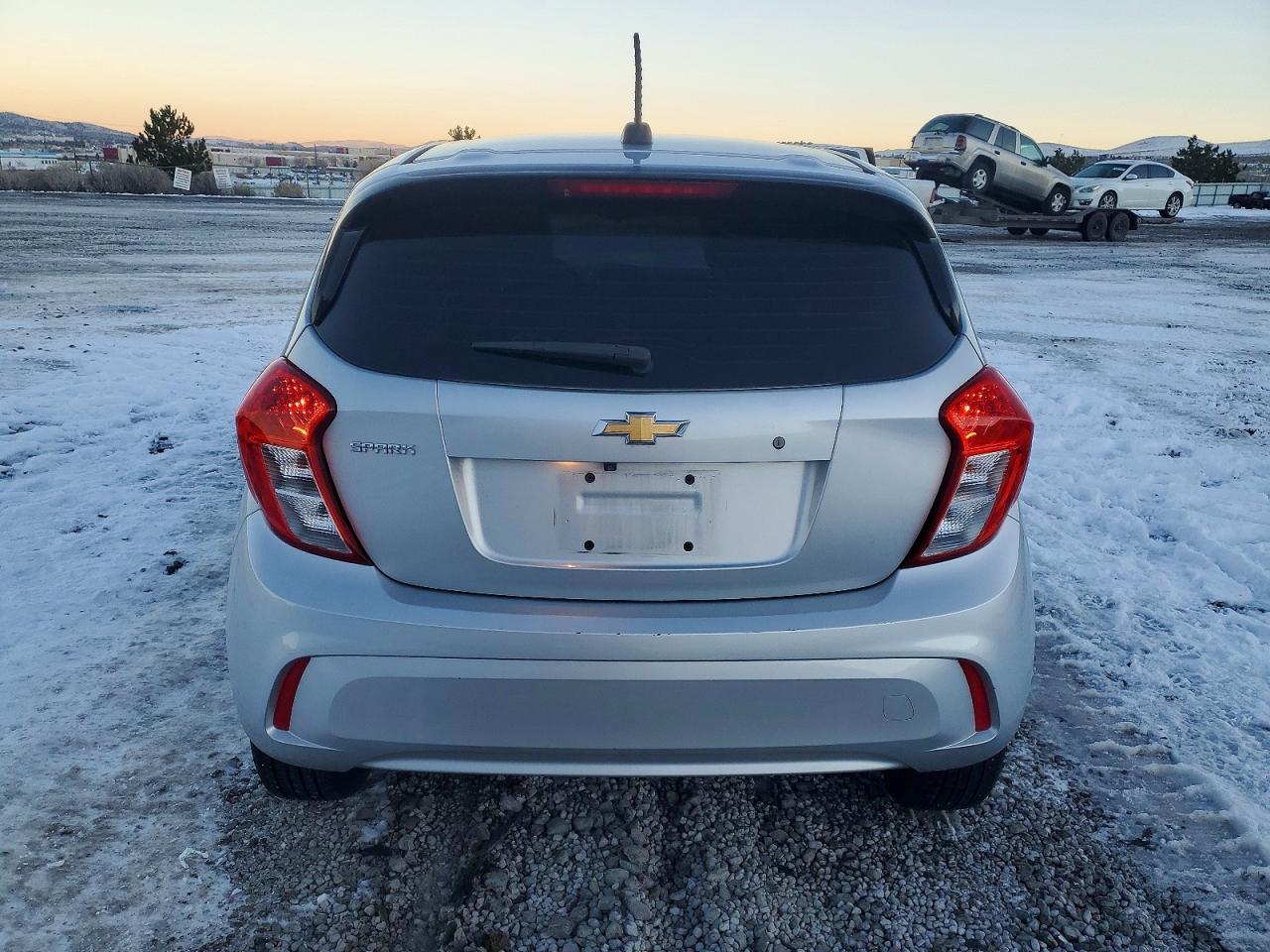 2017 CHEVROLET Spark