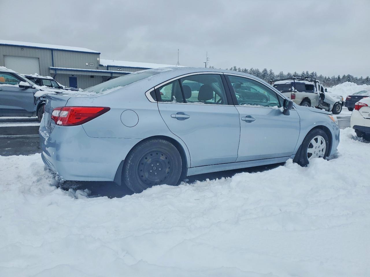 2016 SUBARU Legacy