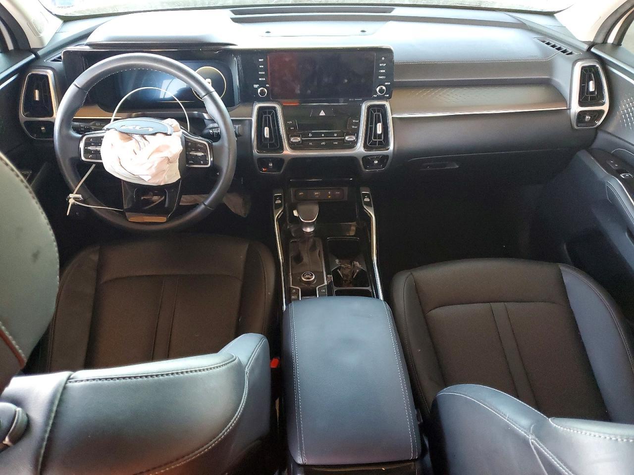 2023 KIA SORENTO