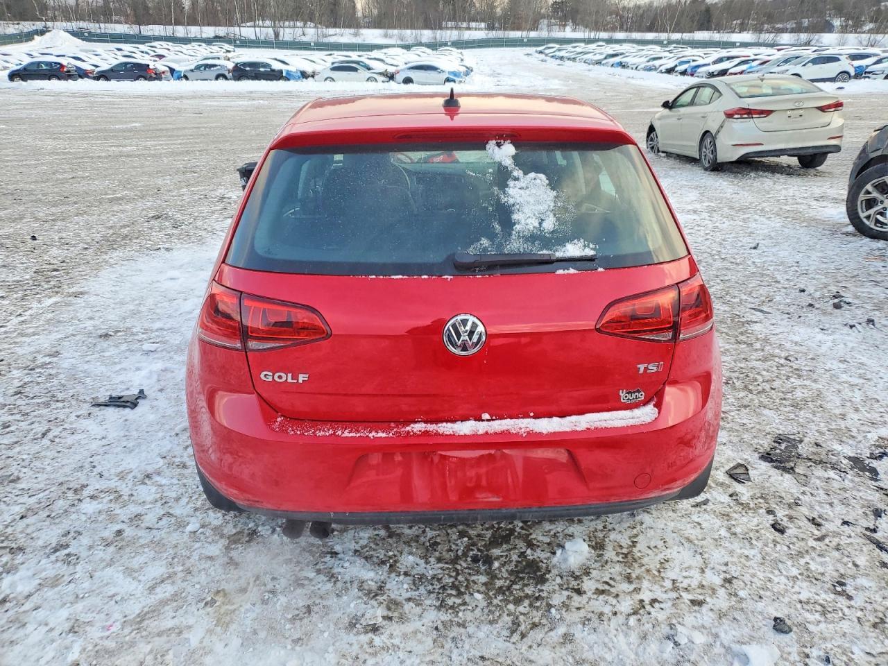 2015 VOLKSWAGEN GOLF