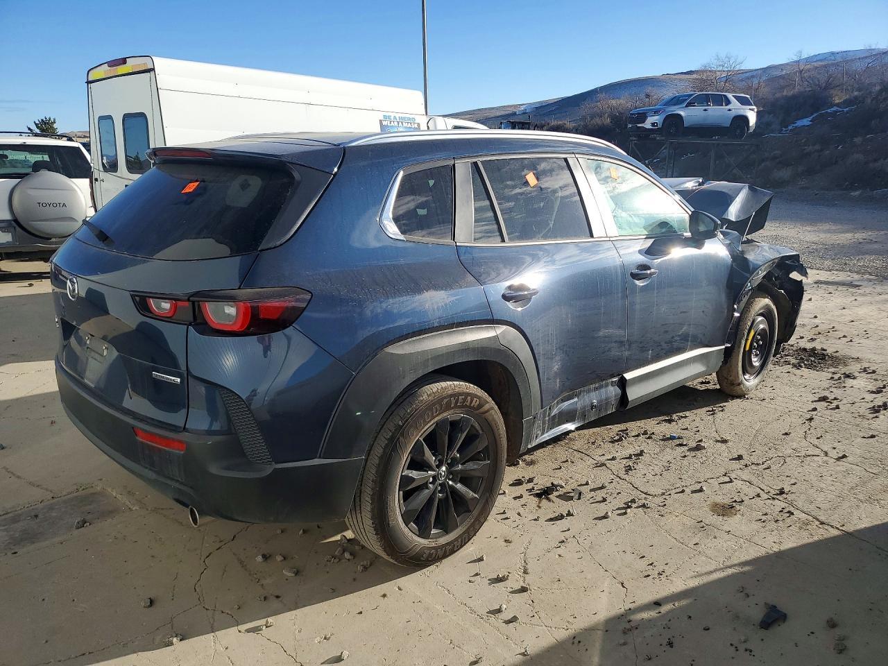 2025 MAZDA CX-50