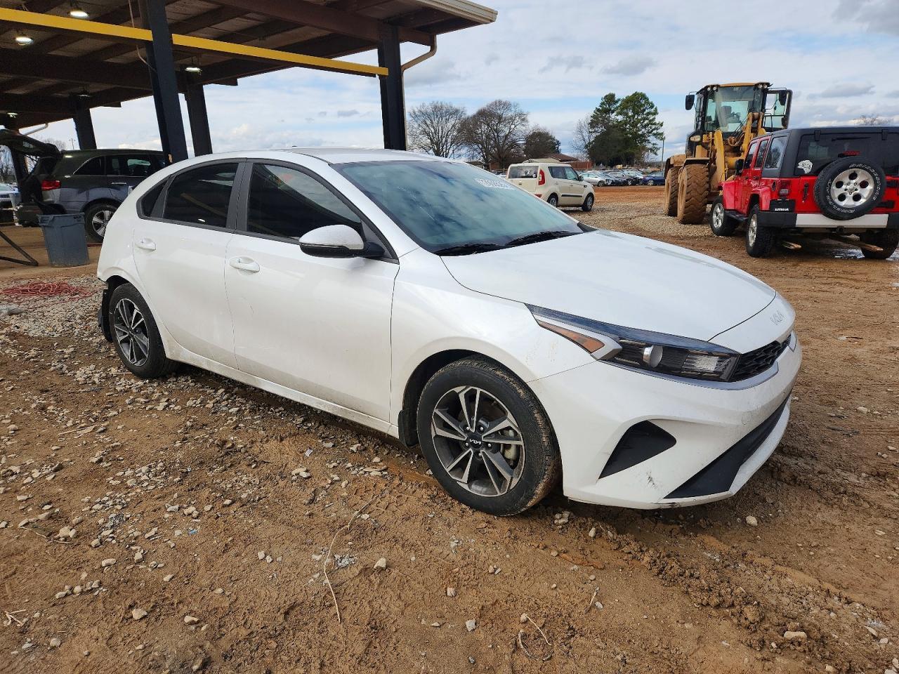 2024 KIA FORTE