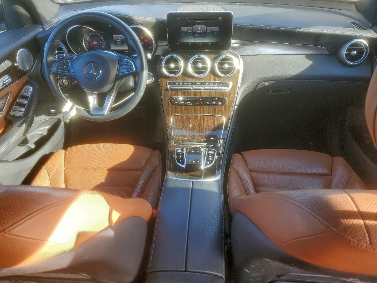 2017 MERCEDES-BENZ GLC-Class
