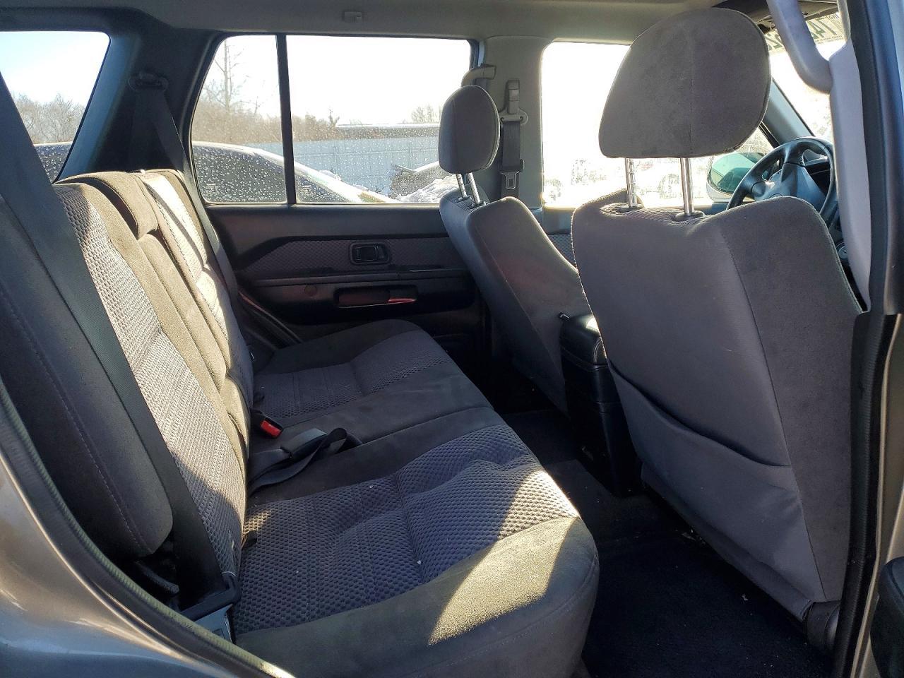 2004 NISSAN PATHFINDER