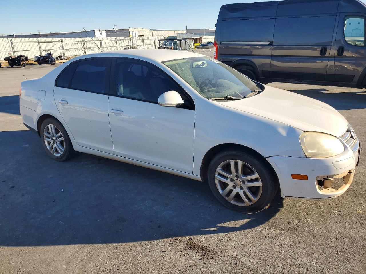 2010 VOLKSWAGEN JETTA