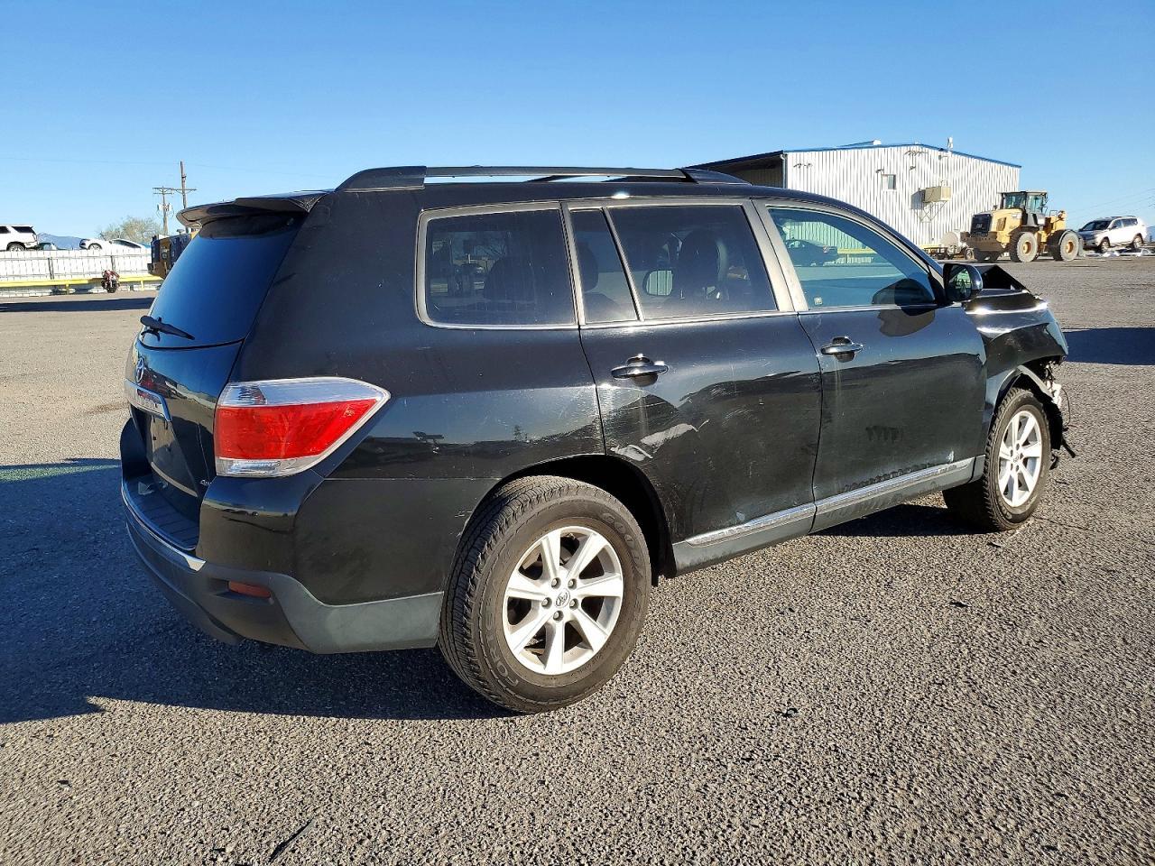 2013 TOYOTA HIGHLANDER