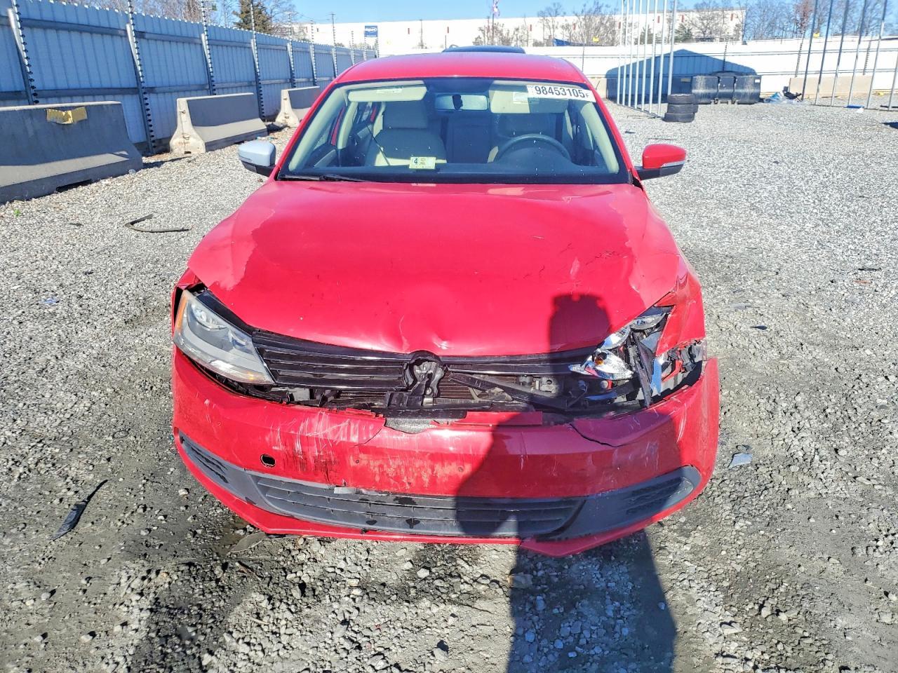 2011 VOLKSWAGEN JETTA