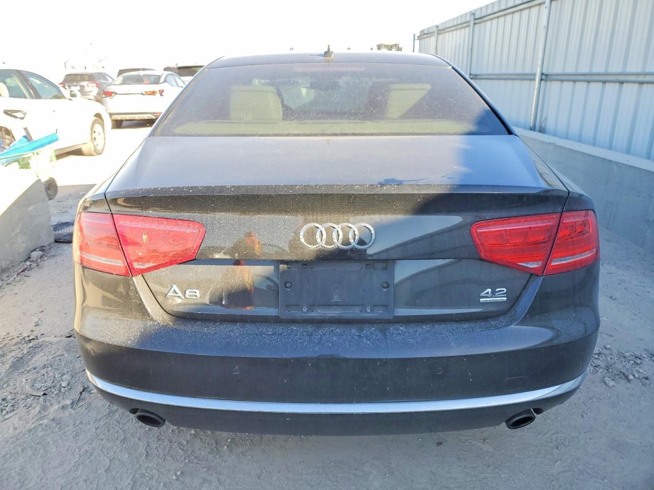 2011 AUDI A8 QUATTRO