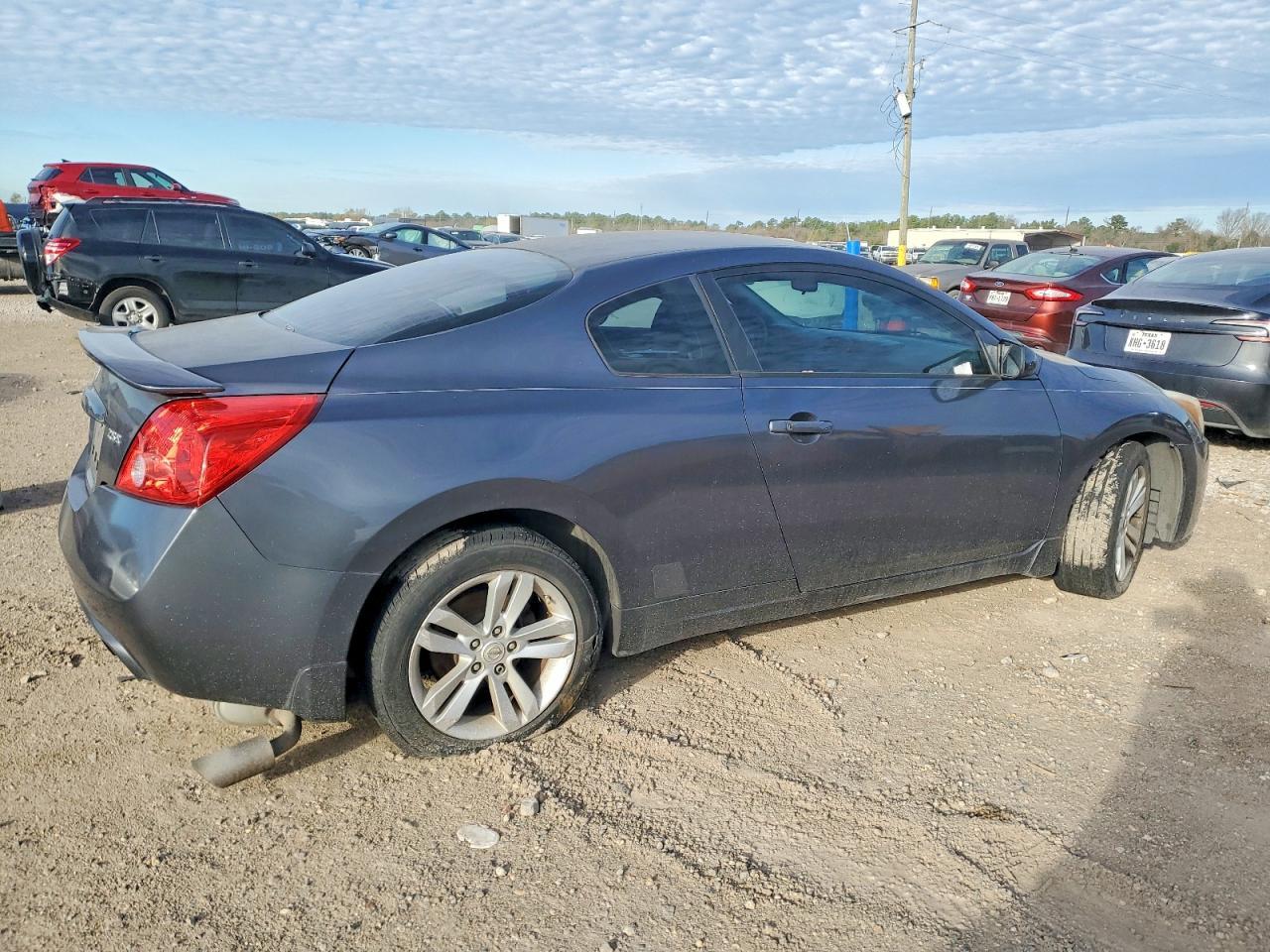 2012 NISSAN ALTIMA
