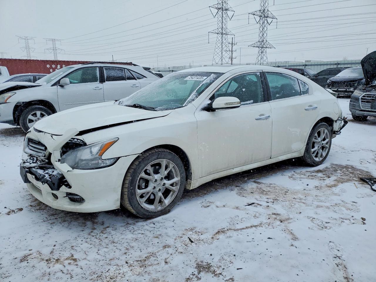 2013 NISSAN Maxima