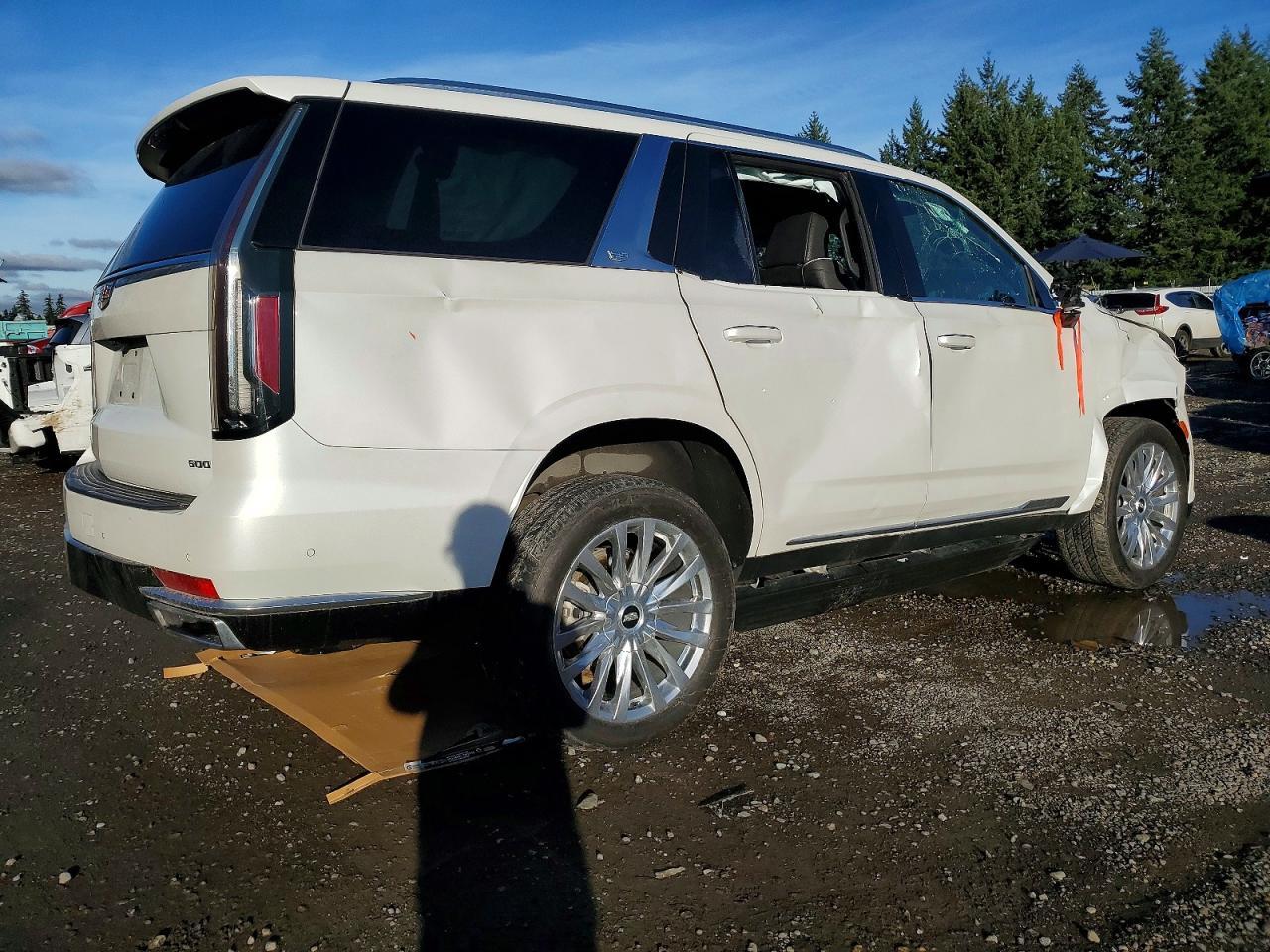 2024 CADILLAC ESCALADE