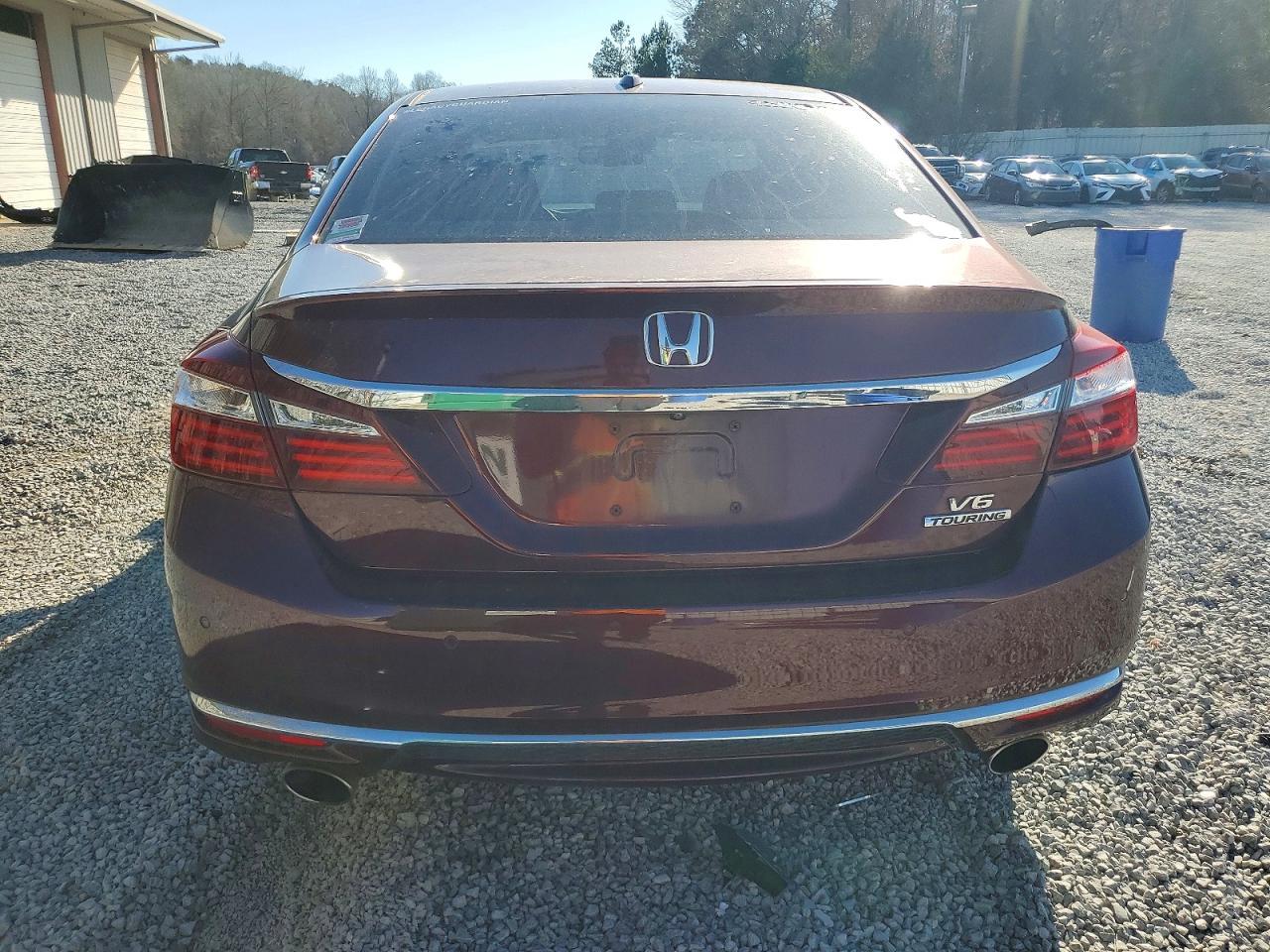 2017 HONDA ACCORD