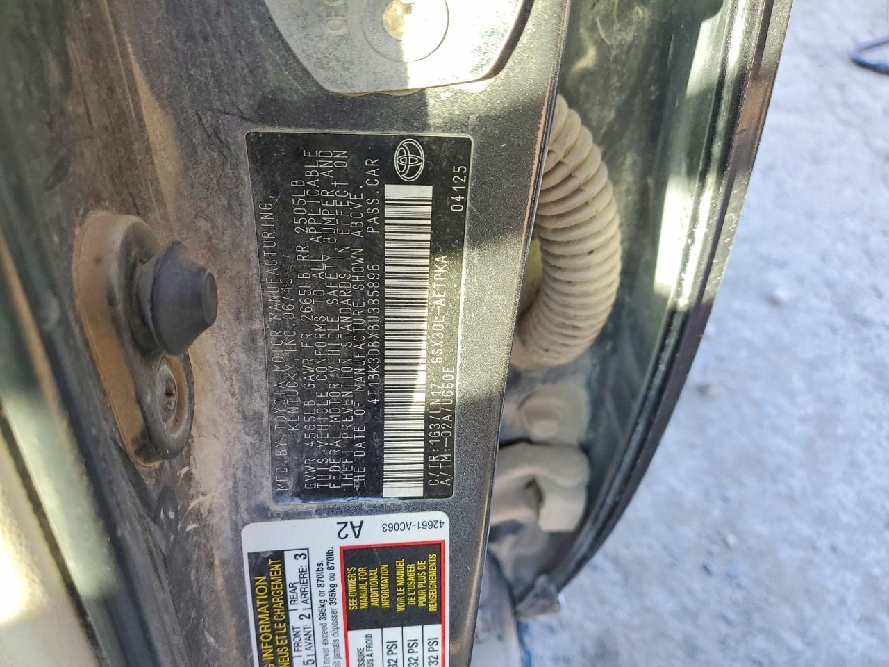 2011 TOYOTA Avalon