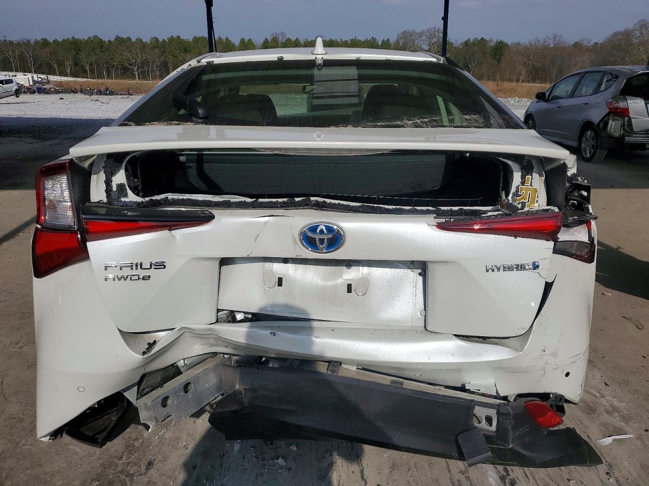 2022 TOYOTA PRIUS