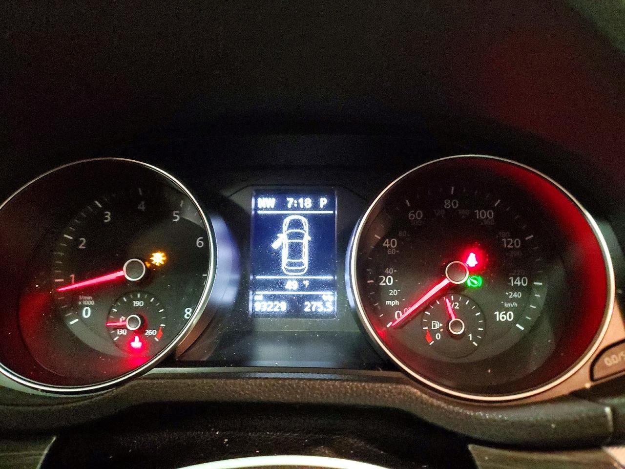 2017 VOLKSWAGEN Passat