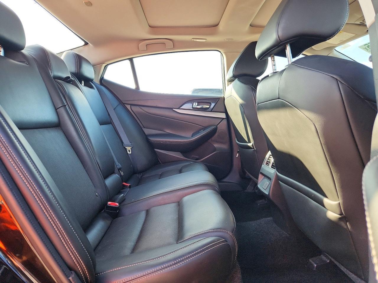 2018 NISSAN Maxima