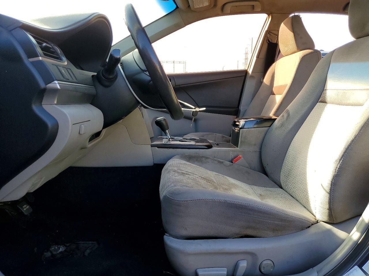 2012 TOYOTA CAMRY