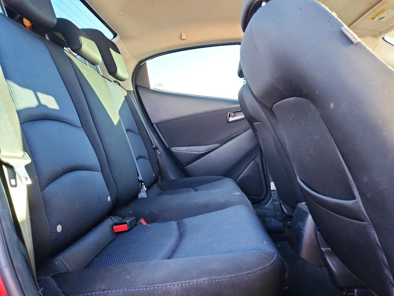 2017 TOYOTA YARIS