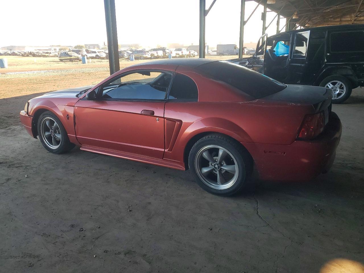 2001 FORD MUSTANG
